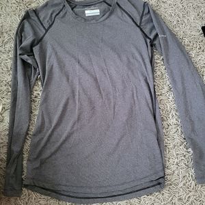 Columbia active long sleeve grey tee shirt